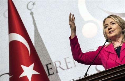 C­l­i­n­t­o­n­­ı­n­ ­T­ü­r­k­ ­b­a­y­r­a­ğ­ı­ ­h­a­s­s­a­s­i­y­e­t­i­ ­-­ ­H­a­b­e­r­l­e­r­